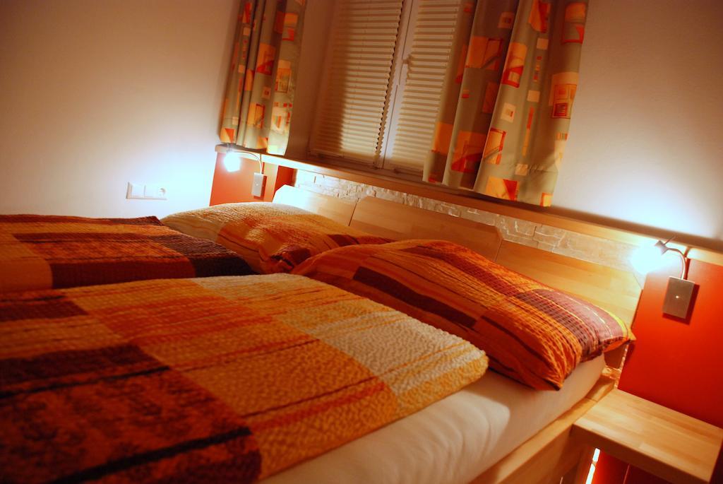 Fewo Burgstaller Tropolach Room photo